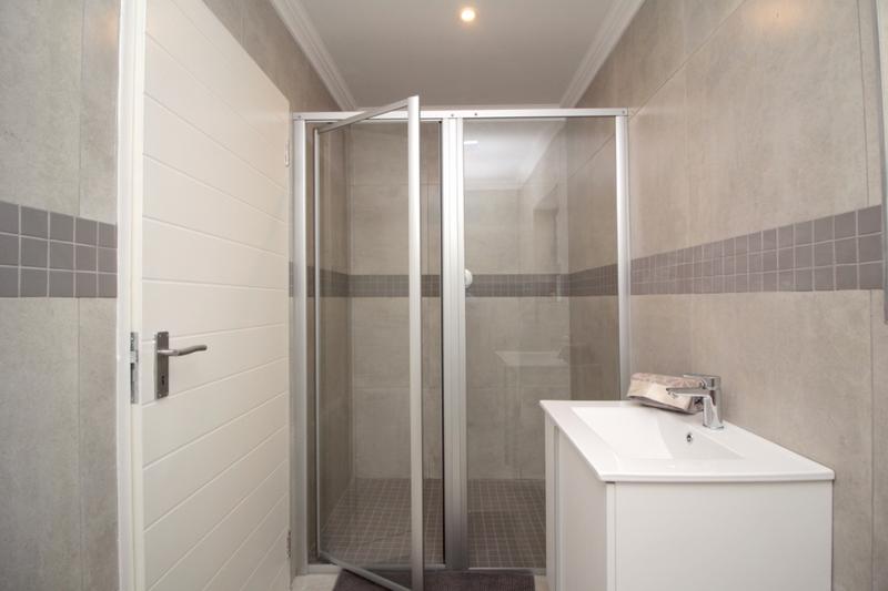 3 Bedroom Property for Sale in Fraaiuitsig Western Cape